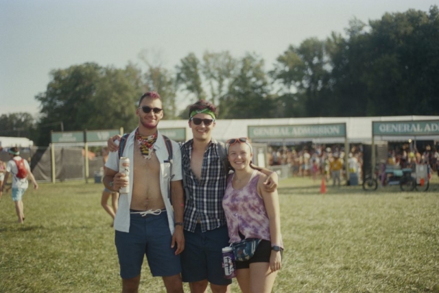 32_GrzesikKidsDoFirefly